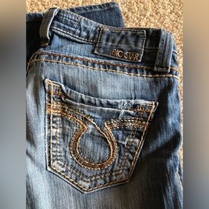 Big Star size 28 Capri. Mid rise Style Maddie